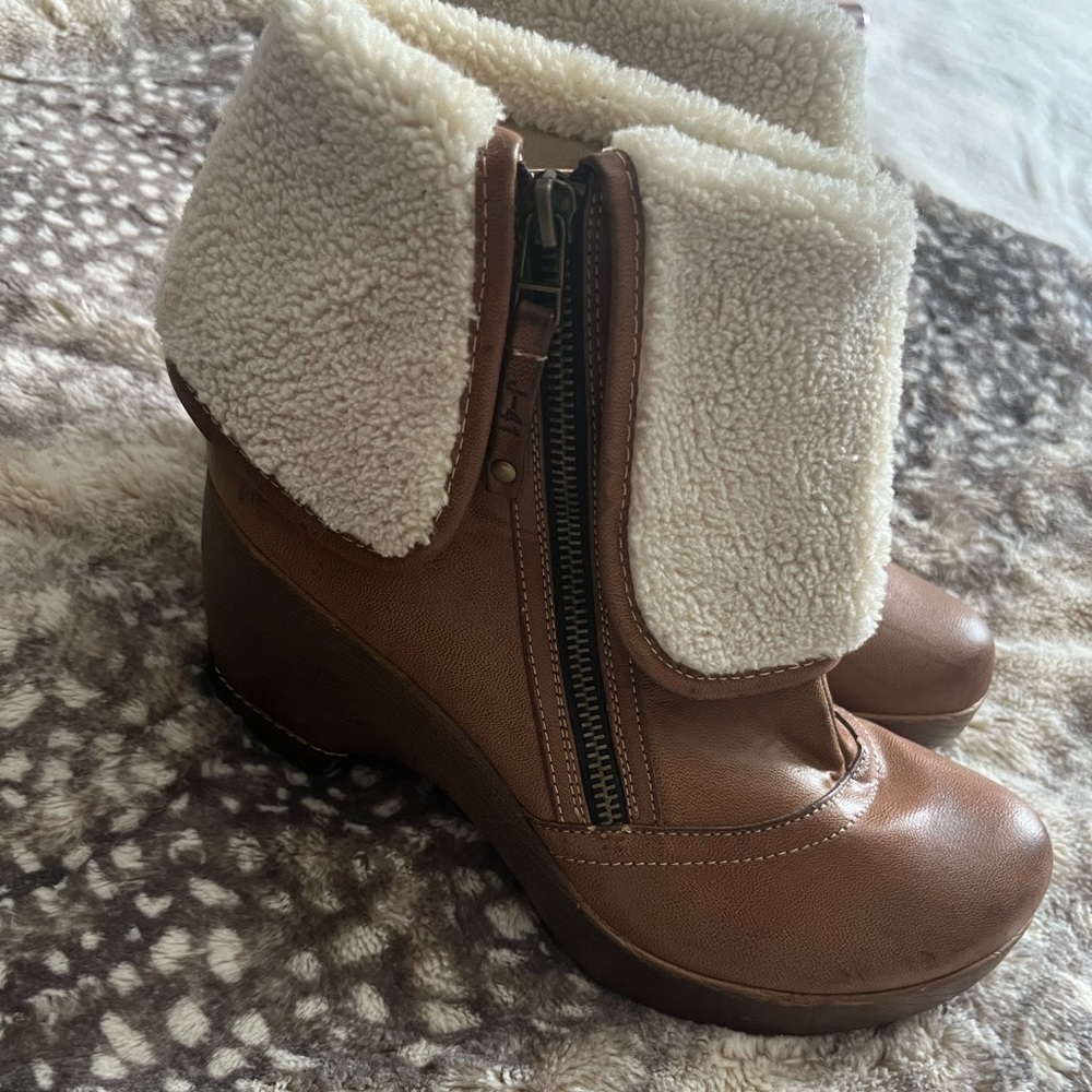 J-41 Boots with Sherpa 8.5